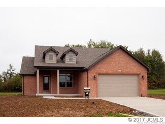 110 W Marion Dr, Hanover, IN 47243