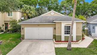 134 E Riverbend Dr, Sunrise, FL 33326