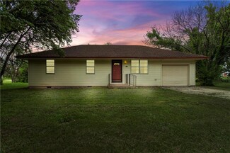 721 Jackson Ave, Archie, MO 64725