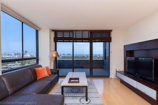 1330 West Ave Unit 1613, Miami Beach, FL 33139