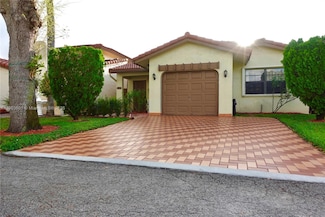 17450 NW 66th Ct, Hialeah, FL 33015