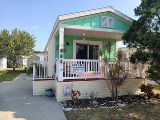 19 Hopetown Rd, Sebastian, FL 32976