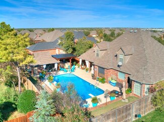 14501 Oakmond Rd, Edmond, OK 73013