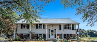 4014 Snyder Rd, Glen Rock, PA 17327