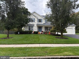 2545 Michelon Ct, Vineland, NJ 08361