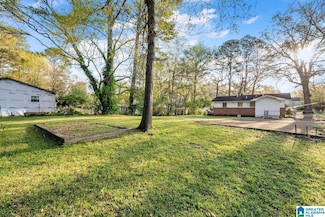 104 Hardy Rd, Bessemer, AL 35023