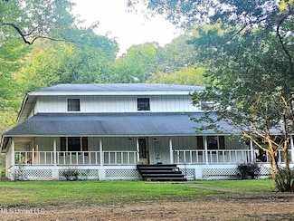 429 Quail Ridge Rd, Senatobia, MS 38668
