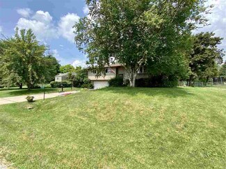 3574 Carncross Dr, Mc Farland, WI 53558