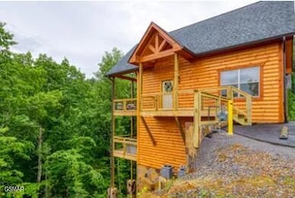 937 Pine Valley Way, Sevierville, TN 37862