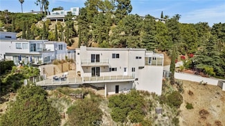 2377 Mount Olympus Dr, Los Angeles, CA 90046