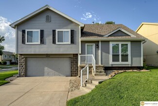 18653 Borman St, Omaha, NE 68135