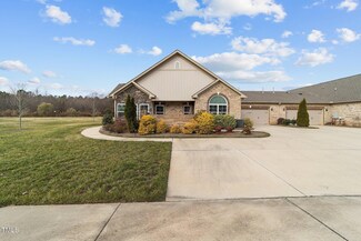 5209 Roost Ridge Ct, Greensboro, NC 27407