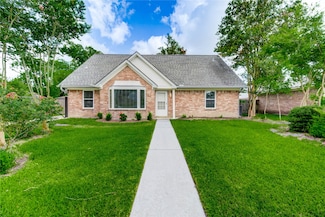 11823 Blair Meadow Dr, Stafford, TX 77477
