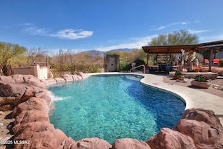 925 N Rancho Del Jefe Loop, Tucson, AZ 85748