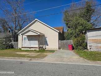 684 Mitchell St, Macon, GA 31217