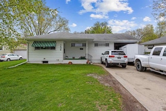 1406 Plum St, Iowa City, IA 52240