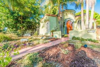 2126 Cedar Ave, Long Beach, CA 90806