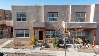 4654 Camino Cuervo, Santa Fe, NM 87507