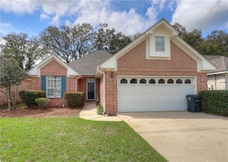 116 Club Dr, Fairhope, AL 36532