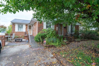 1326 Wayside Dr E, Owensboro, KY 42301