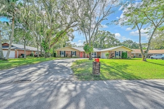 2601 Gray Twig Ln, Fort Pierce, FL 34981