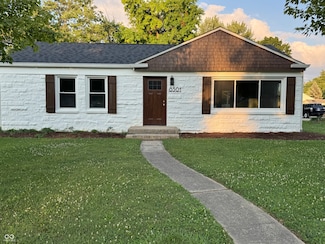 8501 Compton St, Indianapolis, IN 46240