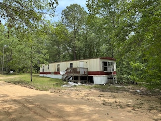 471 Hickory Ln, Williston, SC 29853