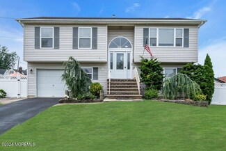 24 Bright St, South River, NJ 08882