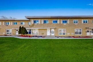 1244 N Wheeling Rd, Mount Prospect, IL 60056
