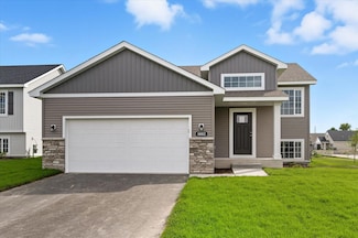 1002 Brandenburg Ln, Waverly, MN 55390