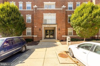 3611 38th St NW Unit 301, Washington, DC 20016