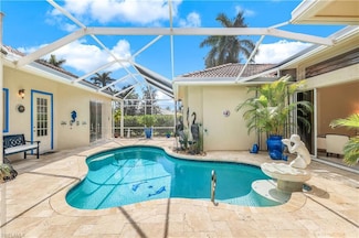 914 Spanish Moss Trail, Naples, FL 34108