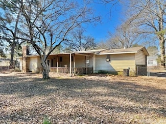 840 S 16th St, Arkadelphia, AR 71923