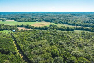 000 Loop Ln, Dixon, MO 65459