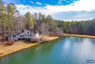 462 Sawmill Creek Dr, Nellysford, VA 22958