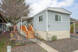 1211 E Lyons Ave Unit 93, Spokane, WA 99208