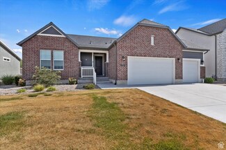 7753 W Range Creek Ln, Magna, UT 84044