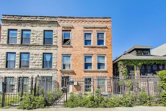 3314 W Carroll Ave, Chicago, IL 60624