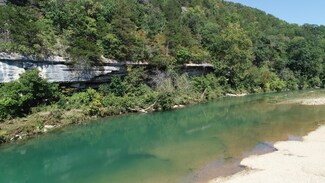 000 Creekside Rd, Powell, MO 65730