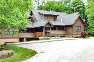 45 Carriage Ln Unit D-3, Cavendish, VT 05153