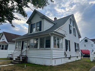 100 Northwood St, Chicopee, MA 01013