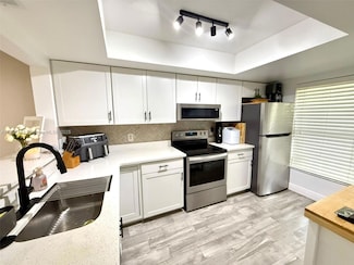 300 Promenade Dr Unit 105, Dunedin, FL 34698