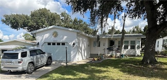 2817 S Driftwood Ct, Avon Park, FL 33825