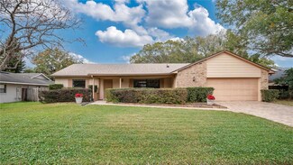 9203 Leswood St, Orlando, FL 32825