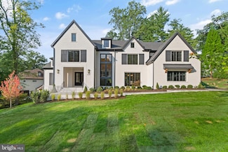 6018 Woodley Rd, McLean, VA 22101