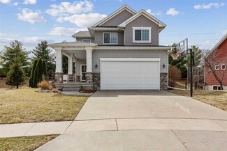 1971 Chelsea Ct, Iowa City, IA 52240