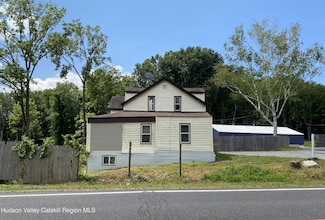 2823 New York 52, Pine Bush, NY 12566