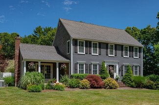 60 Hemlock Dr, Pembroke, MA 02359