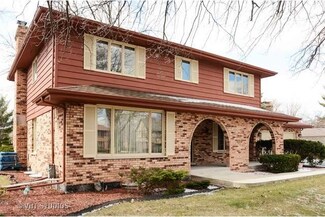 2850 Paris Rd, Olympia Fields, IL 60461