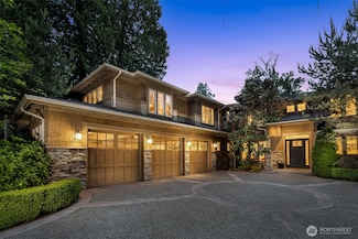 10827 NE 108th St, Kirkland, WA 98033